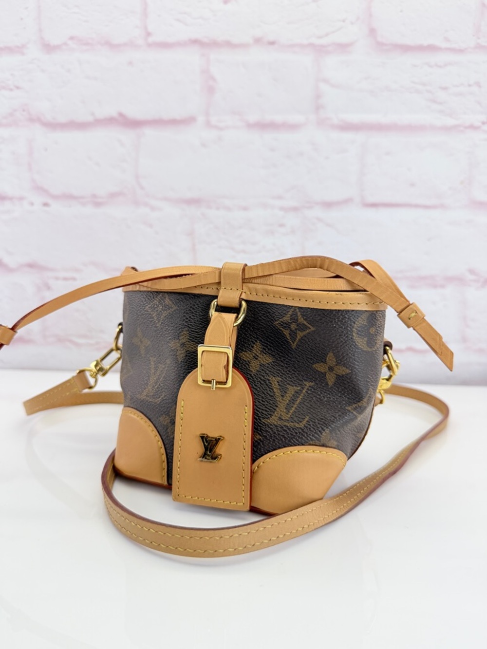 Louis Vuitton Monogram Mini Noe Bucket Bag - Picture 1 of 15
